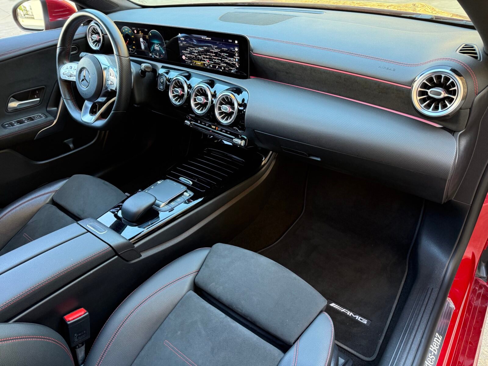 MERCEDES-BENZ CLA 220 AMG TECHO AUTO