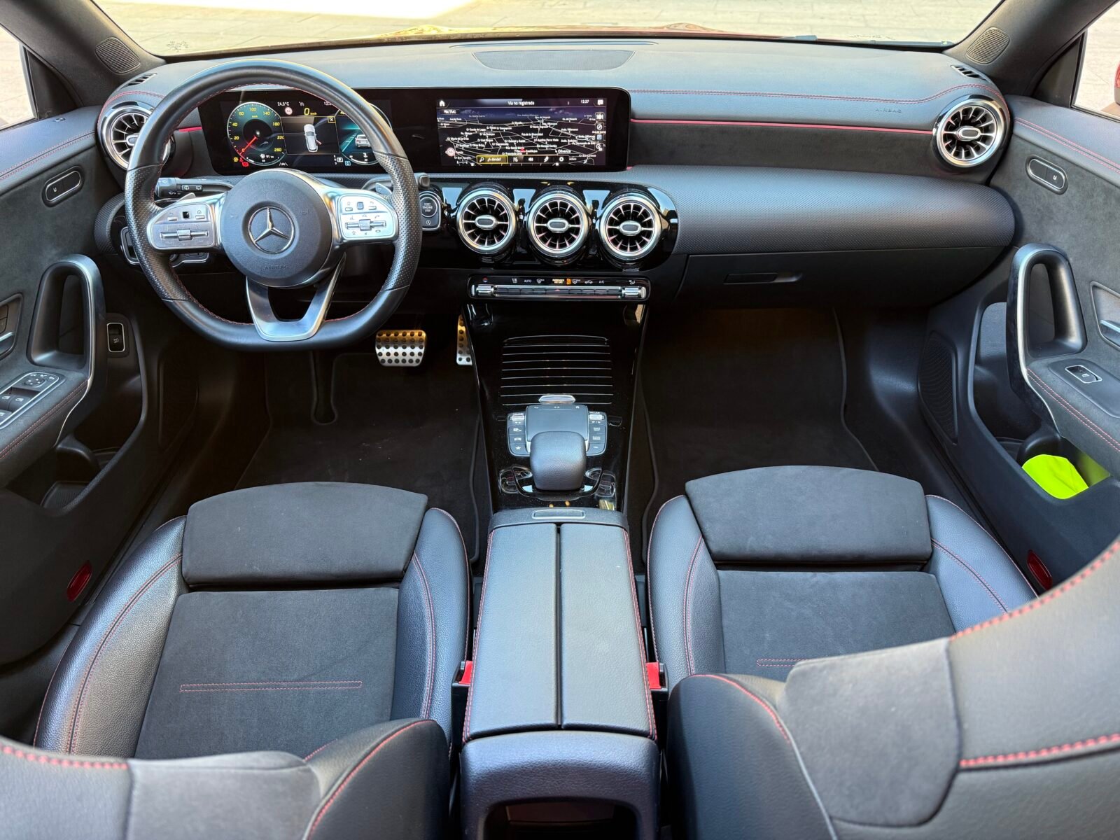 MERCEDES-BENZ CLA 220 AMG TECHO AUTO