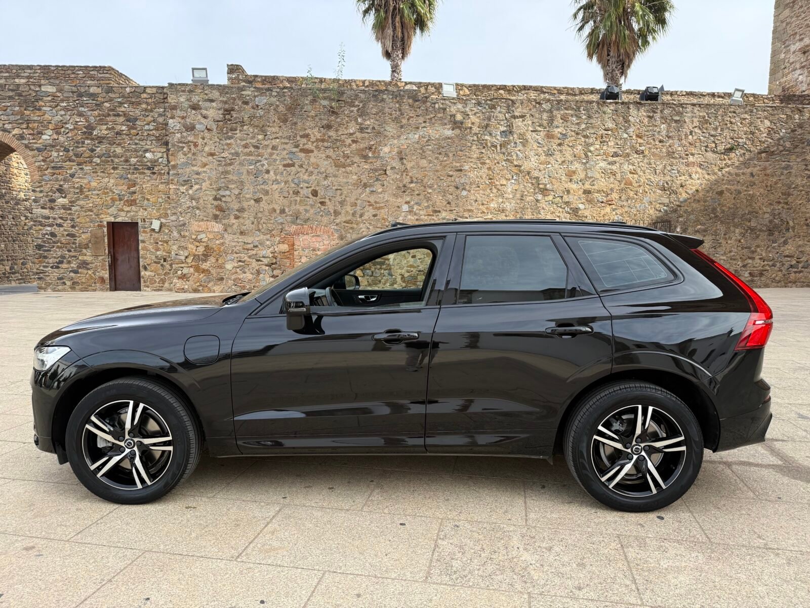 VOLVO XC60 2.0 T6 AWD Recharge R-Design Auto Híbrido enchufable 