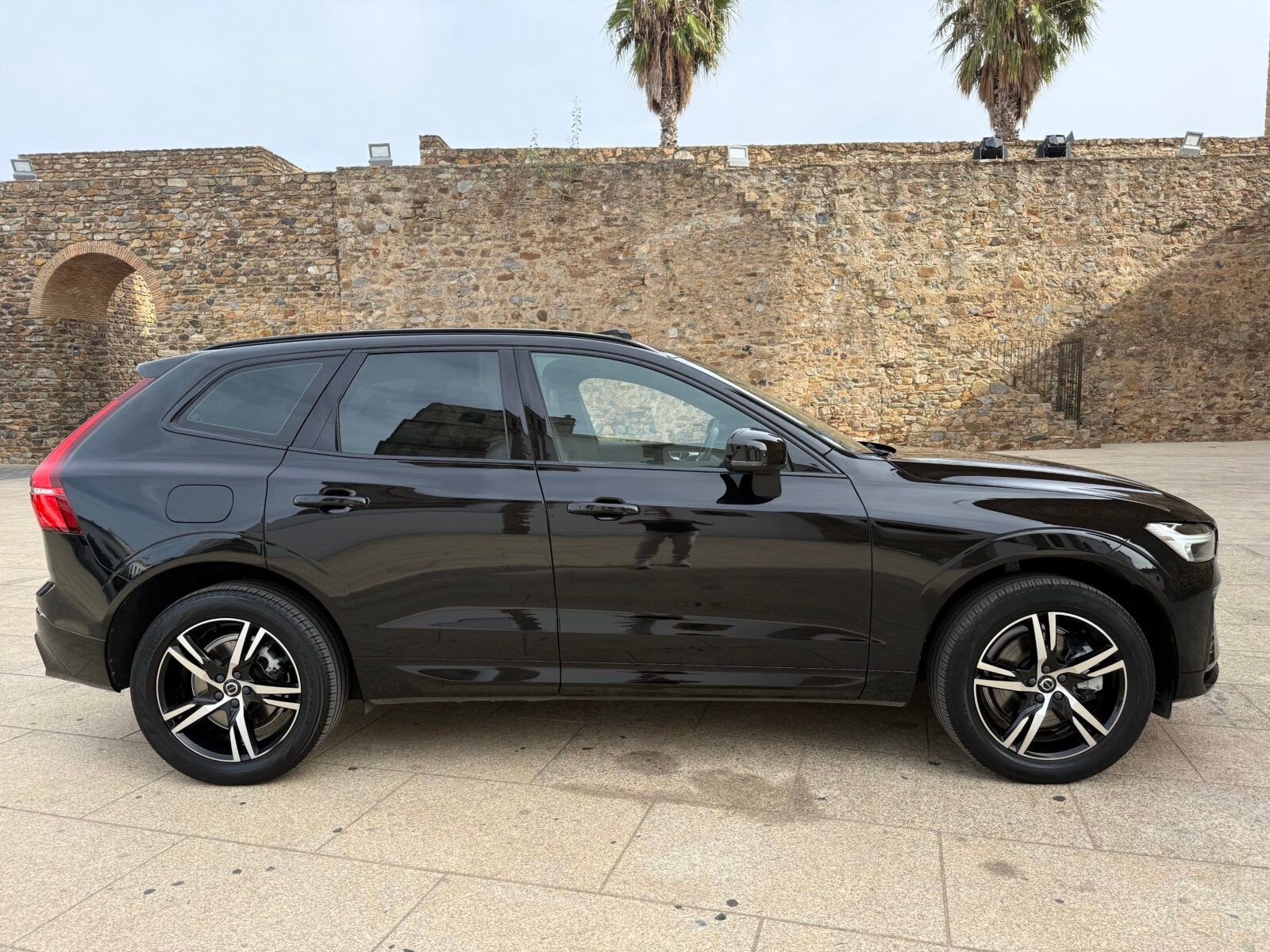 VOLVO XC60 2.0 T6 AWD Recharge R-Design Auto Híbrido enchufable 